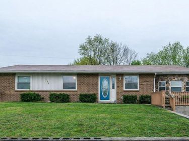 111 Hillside Drive, Georgetown, KY 40324
