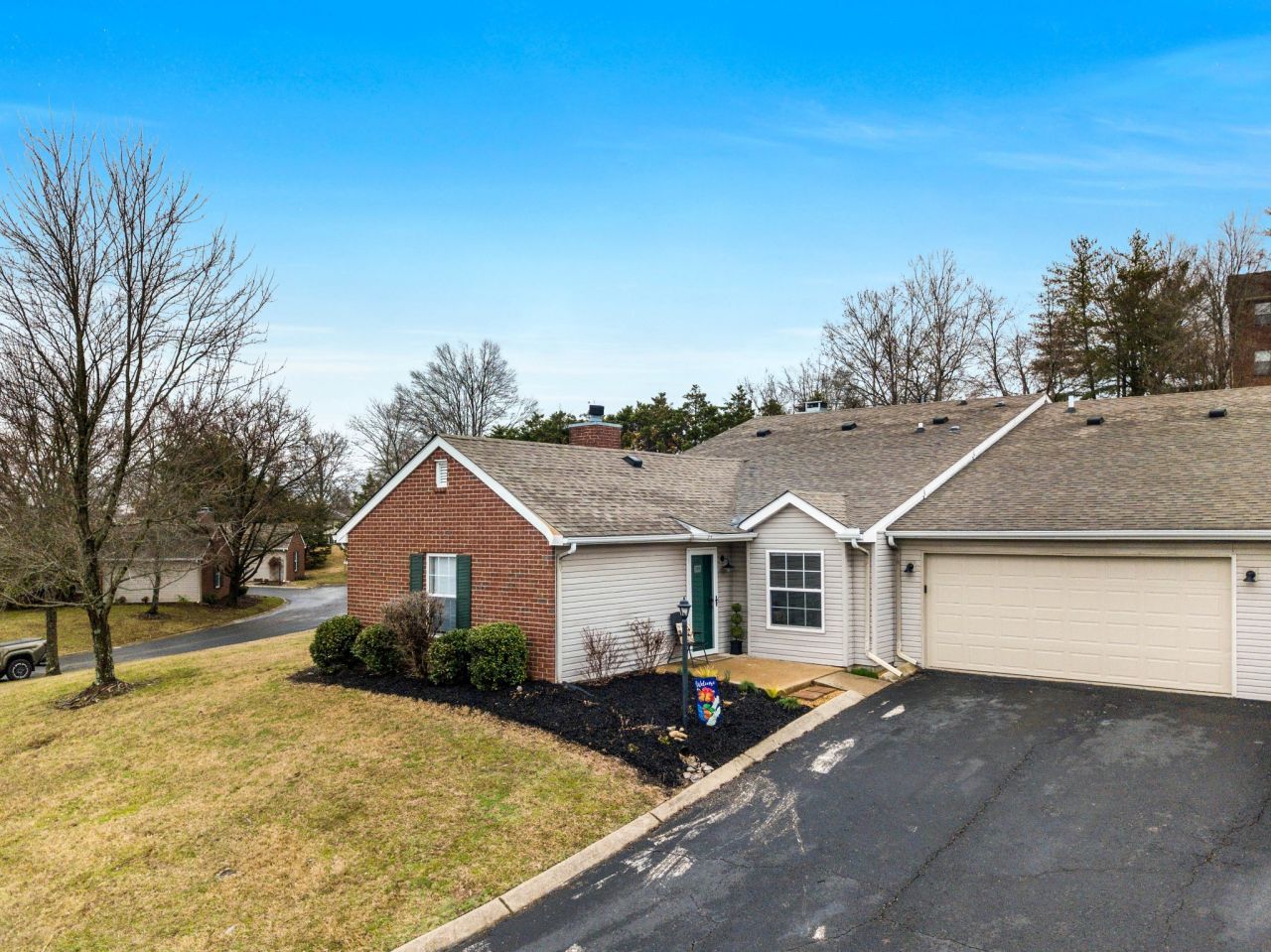 349 Bonita Pkwy, Hendersonville, TN 37075 Main Photo