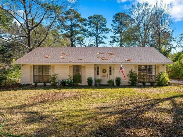 2834 MILITARY Highway, Pineville, LA 71360