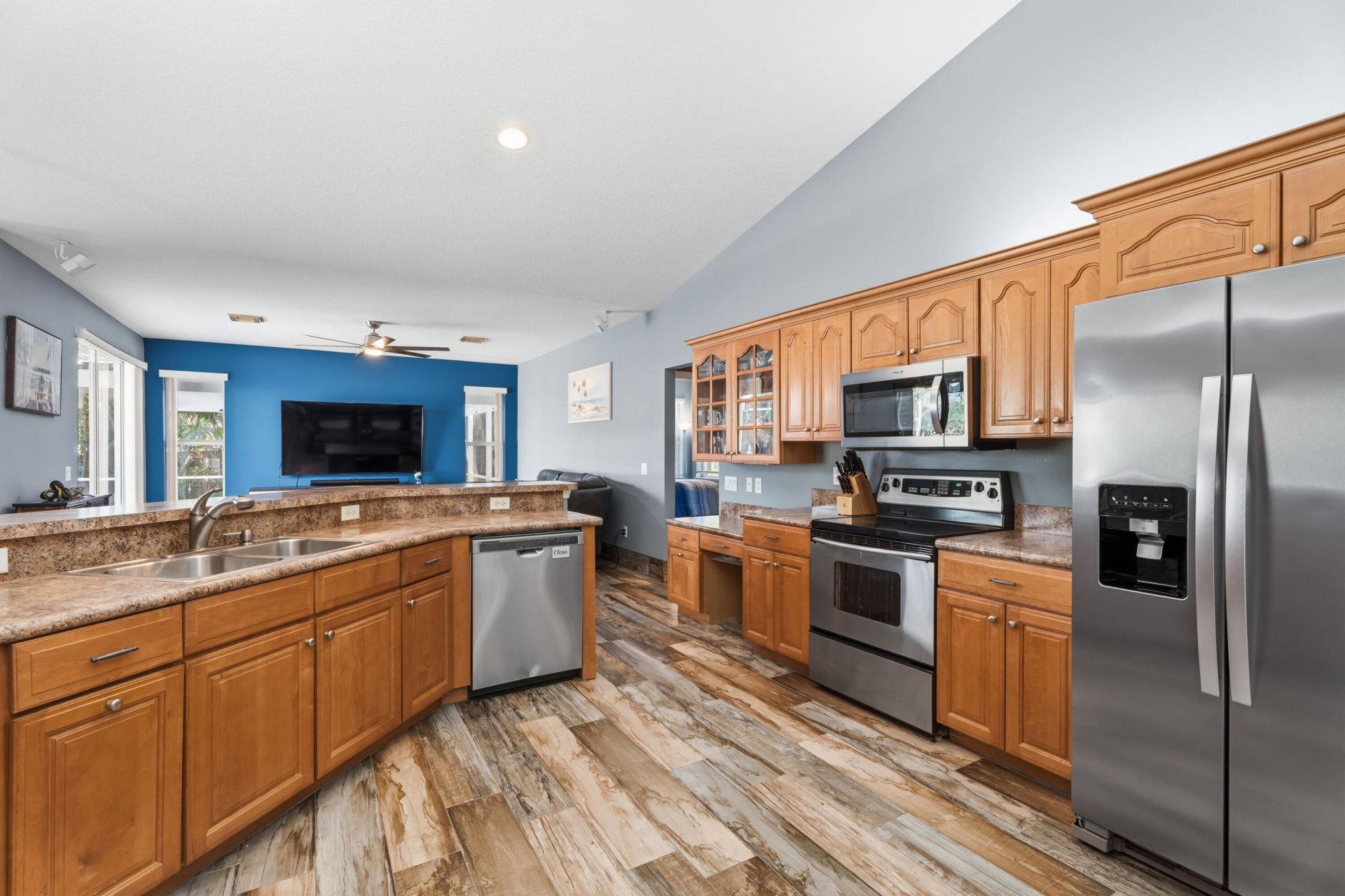 737 SW Dalton Circle, Port Saint Lucie, FL 34953 Photo