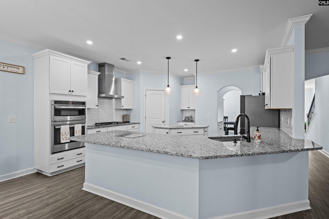 708 Sterling Creek Court Photo 12