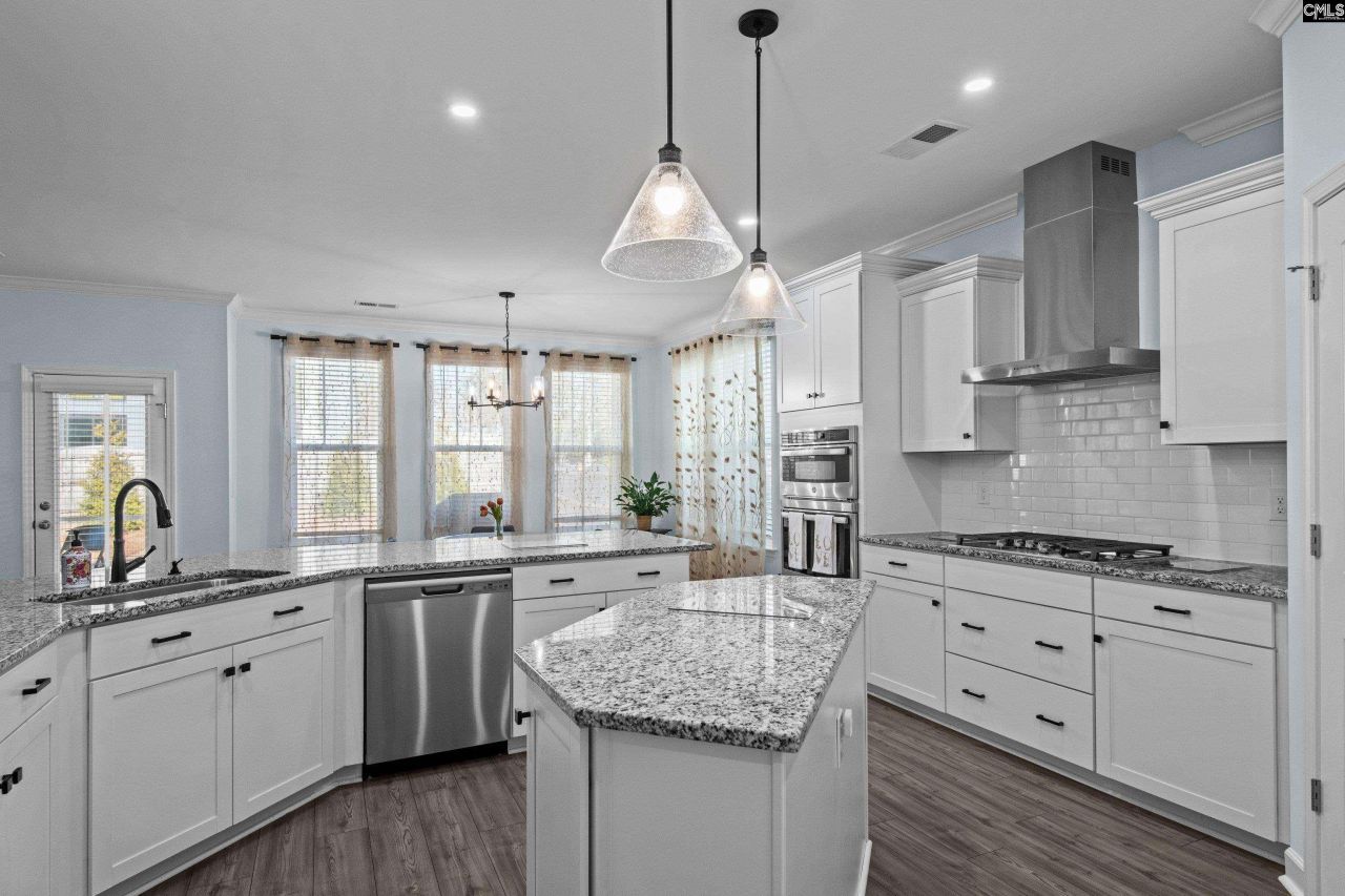 708 Sterling Creek Court Photo 13