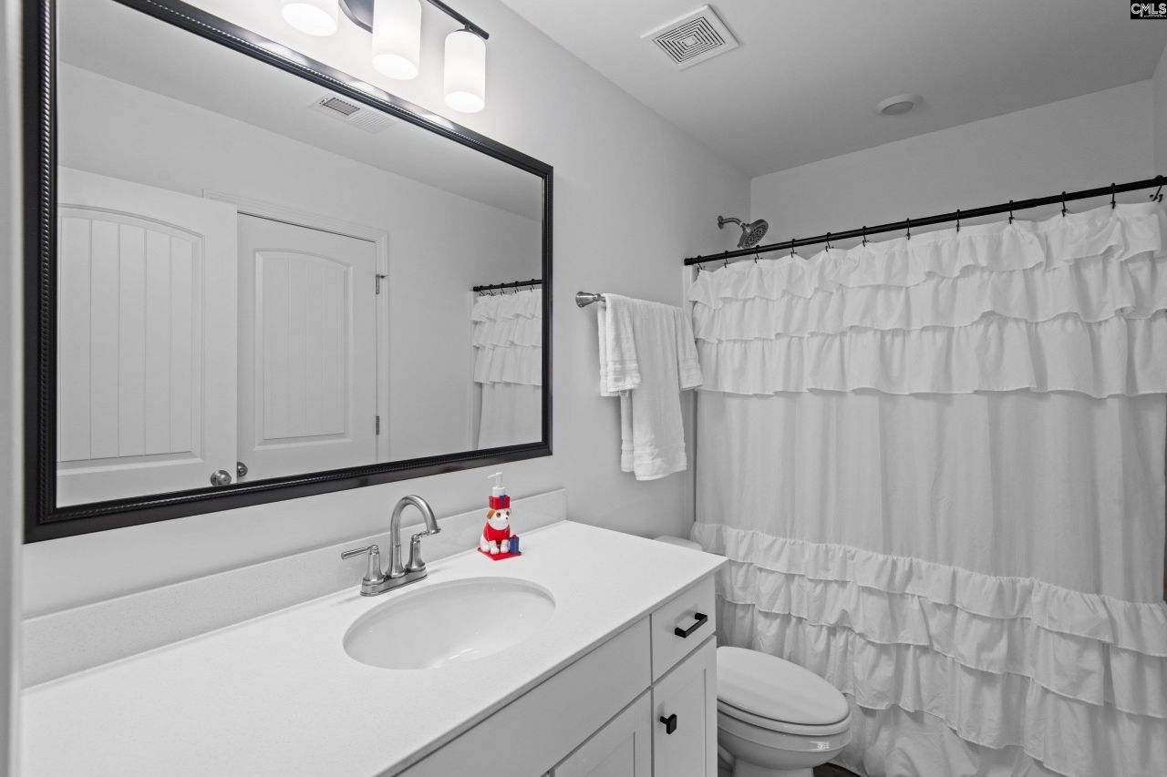 708 Sterling Creek Court Photo 45