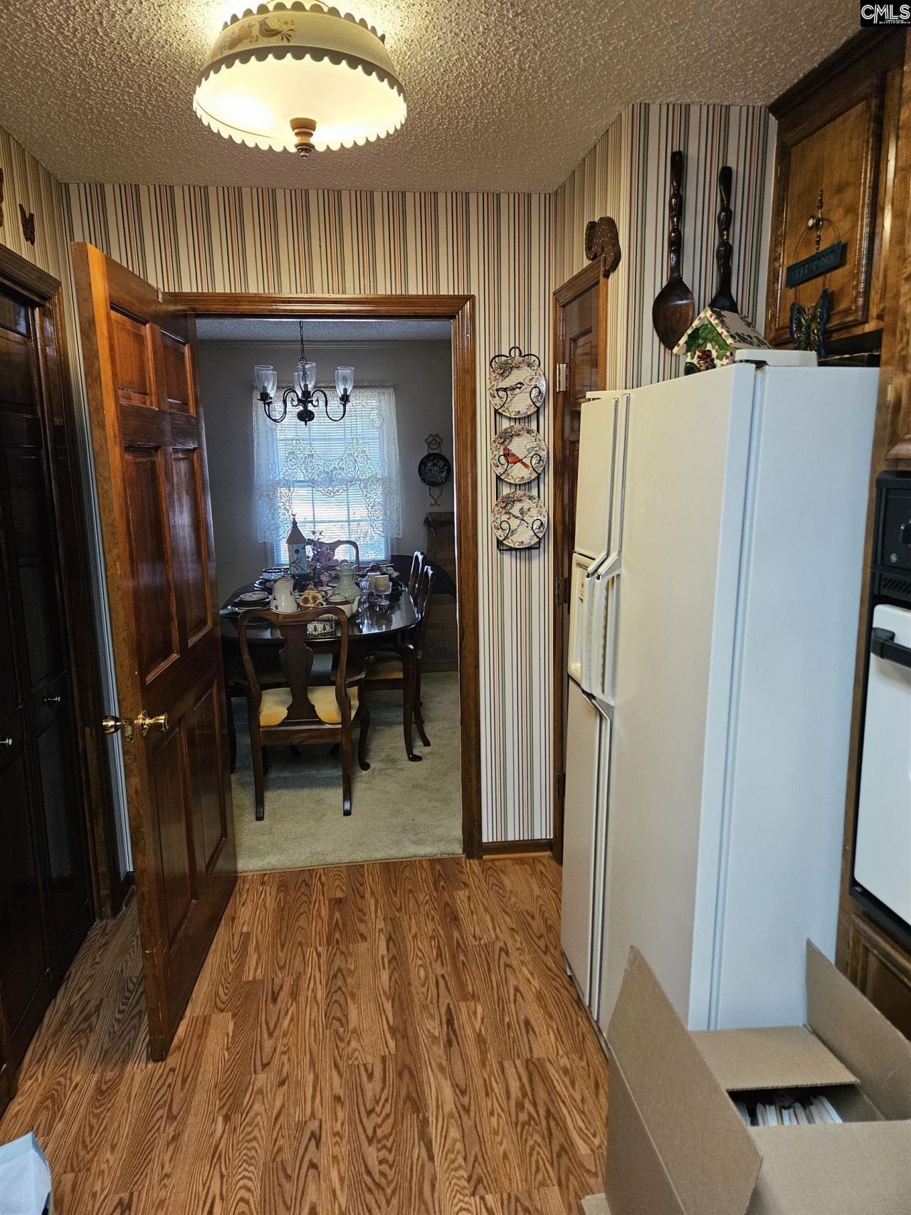 303 Carlisle Avenue  Photo 22