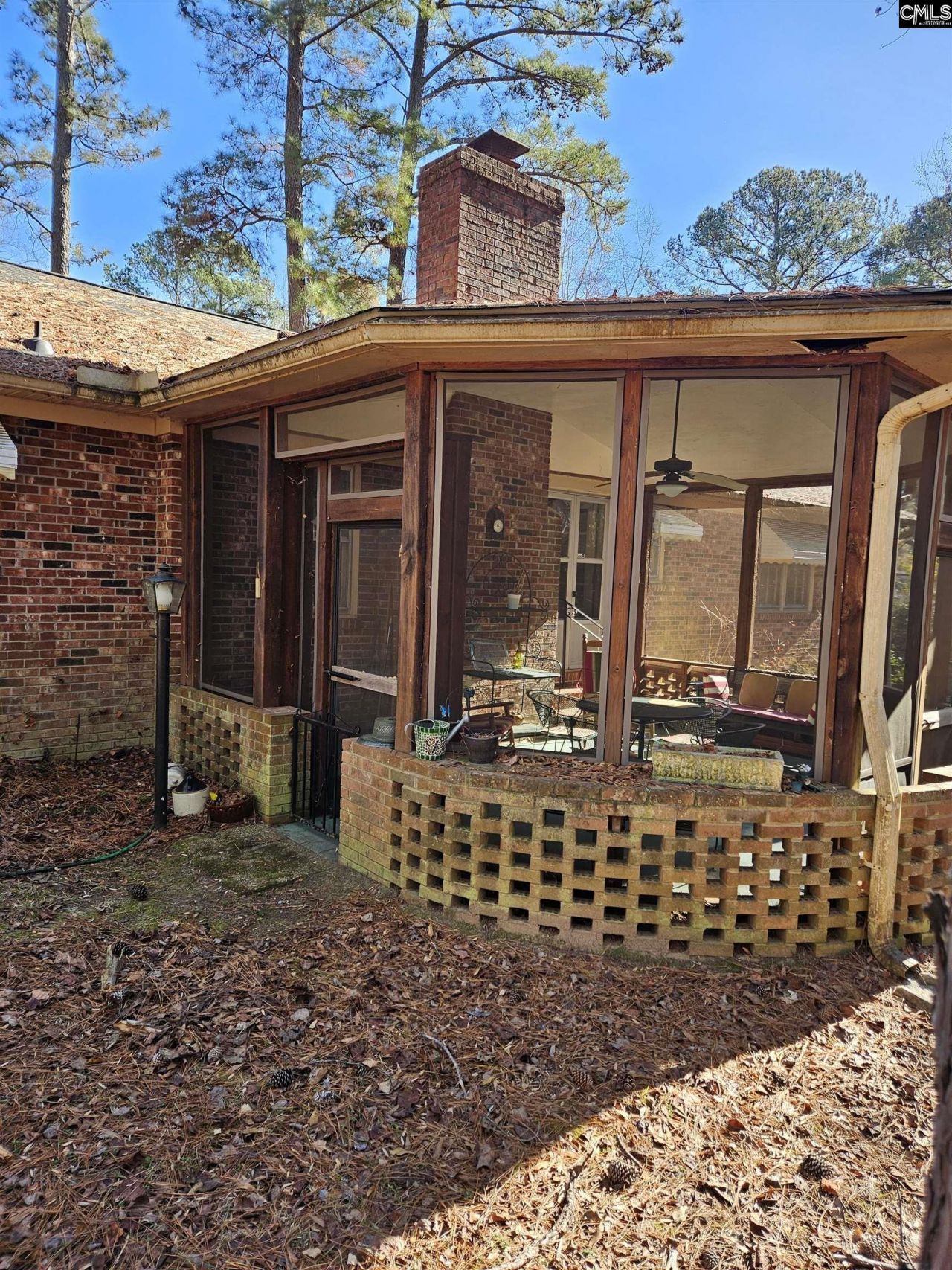 303 Carlisle Avenue  Photo 39