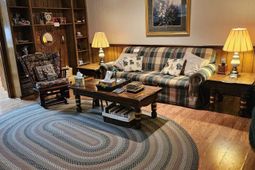 303 Carlisle Avenue  photo 4