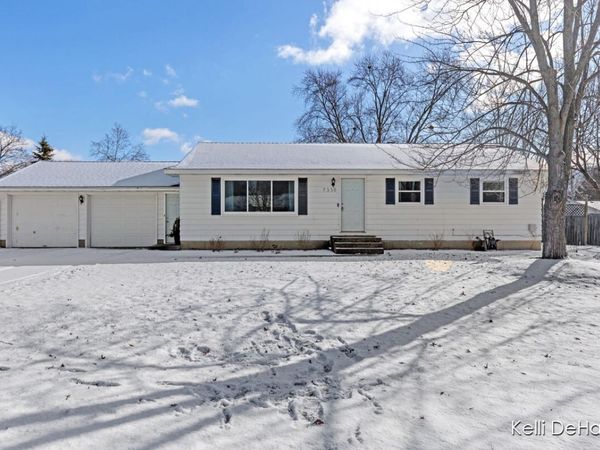 7350 Glendora Avenue, Jenison, MI 49428