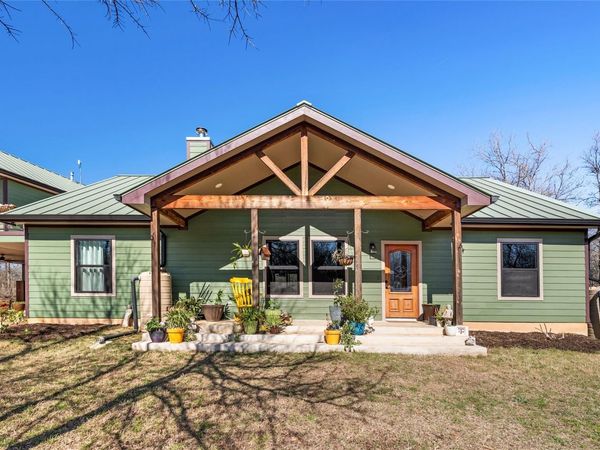 153 County Road 491 RD, Elgin, TX 78621