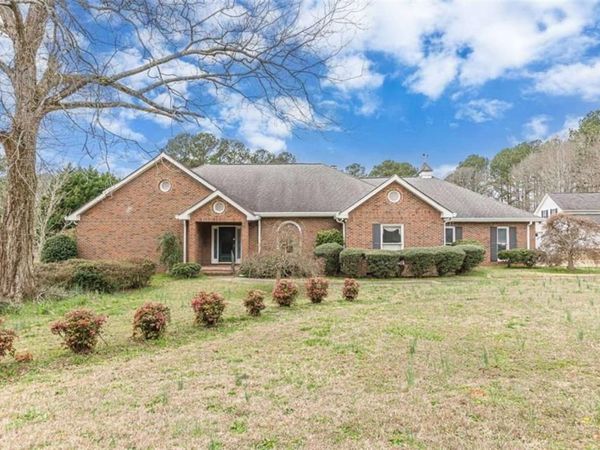 1380 Elliott Road , Mcdonough, GA 30252