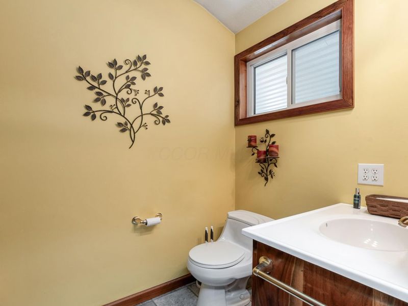 1309 Main Street, Dresden, OH 43821 Photo 20