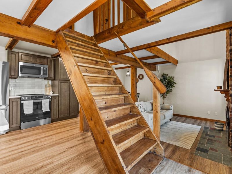 4 Hide-A-Way Hills Lane, Sugar Grove, OH 43155 Photo 12