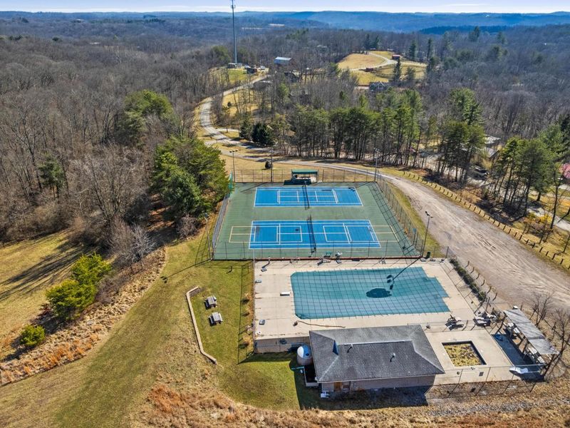 4 Hide-A-Way Hills Lane, Sugar Grove, OH 43155 Photo 58