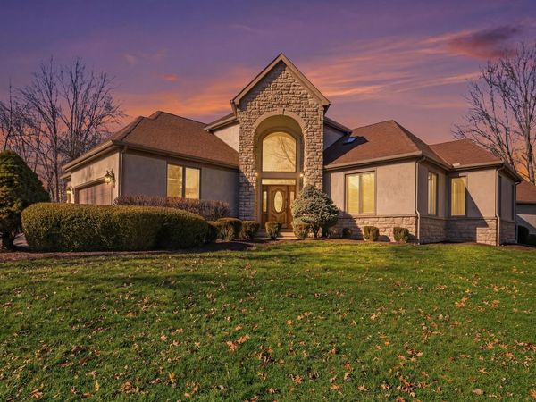 5464 Infinity Court, Grove City, OH 43123