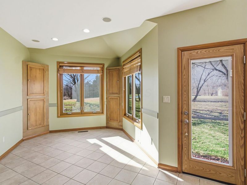 5464 Infinity Court, Grove City, OH 43123 Photo 10