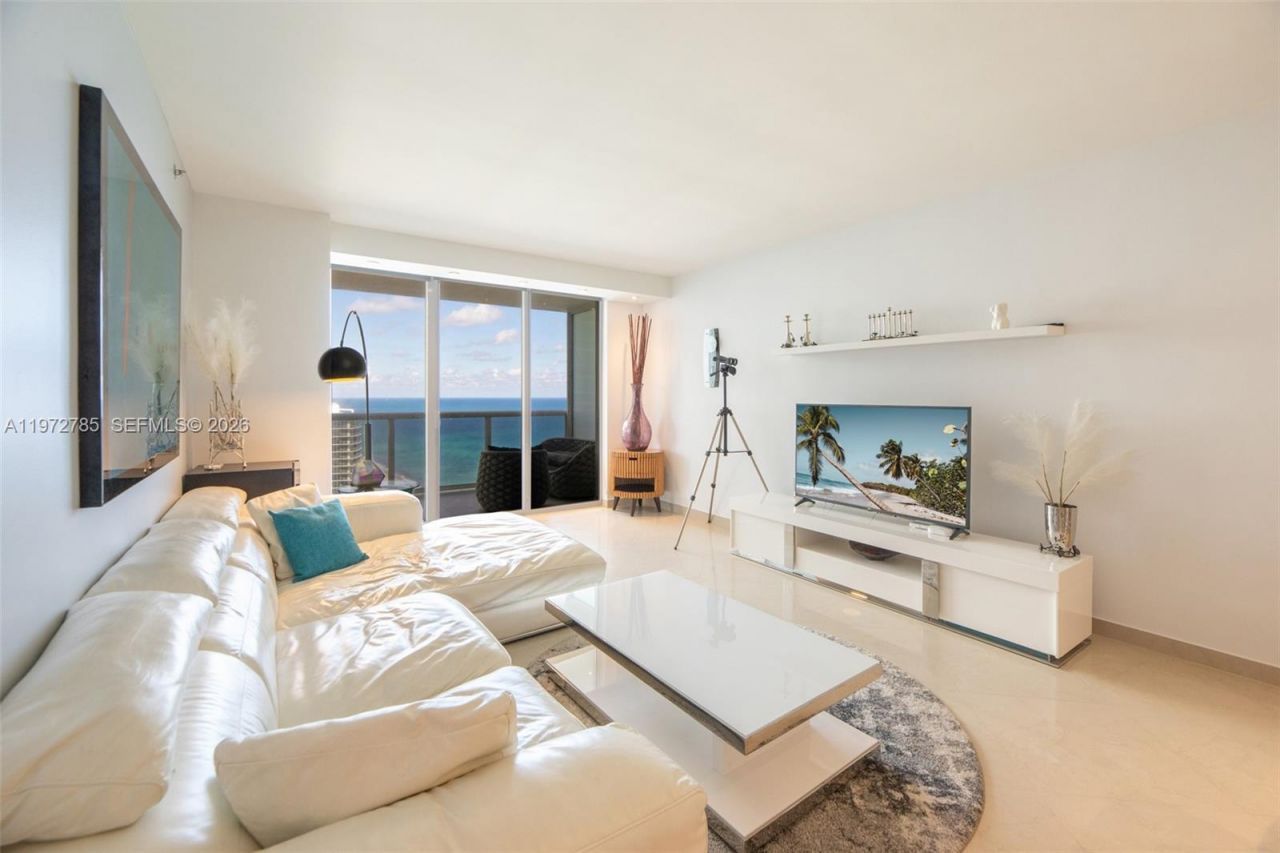 1830 S Ocean Dr , Unit 3011, Hallandale Beach, FL 33009 Photo
