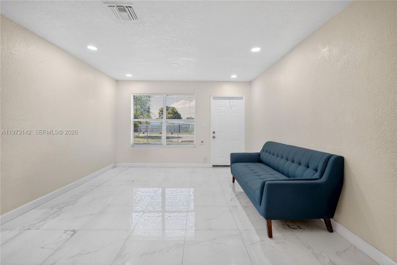 1920 NE 2nd Ter, Pompano Beach, FL 33060 Photo