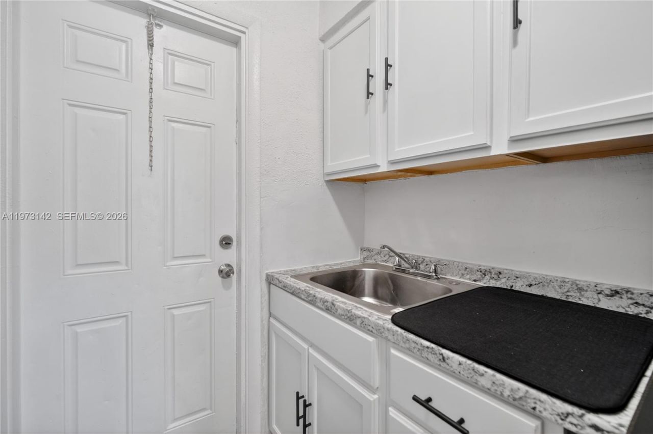 1920 NE 2nd Ter, Pompano Beach, FL 33060 Photo