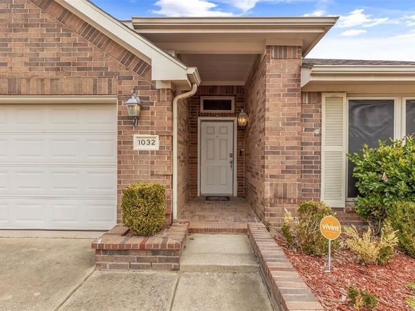 1032 Bending Oak Drive, Cedar Hill, TX 75104