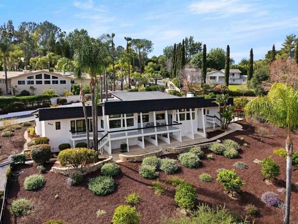 752 Singing Vista Drive, El Cajon, CA 92019