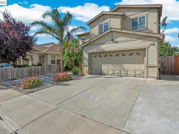 2541 2541 Rowe Dr, Fairfield, CA 94533
