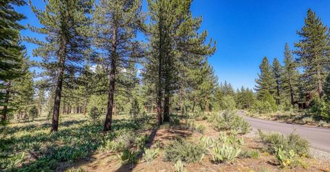 7455 Lahontan Drive, Truckee, CA 96161 Photo