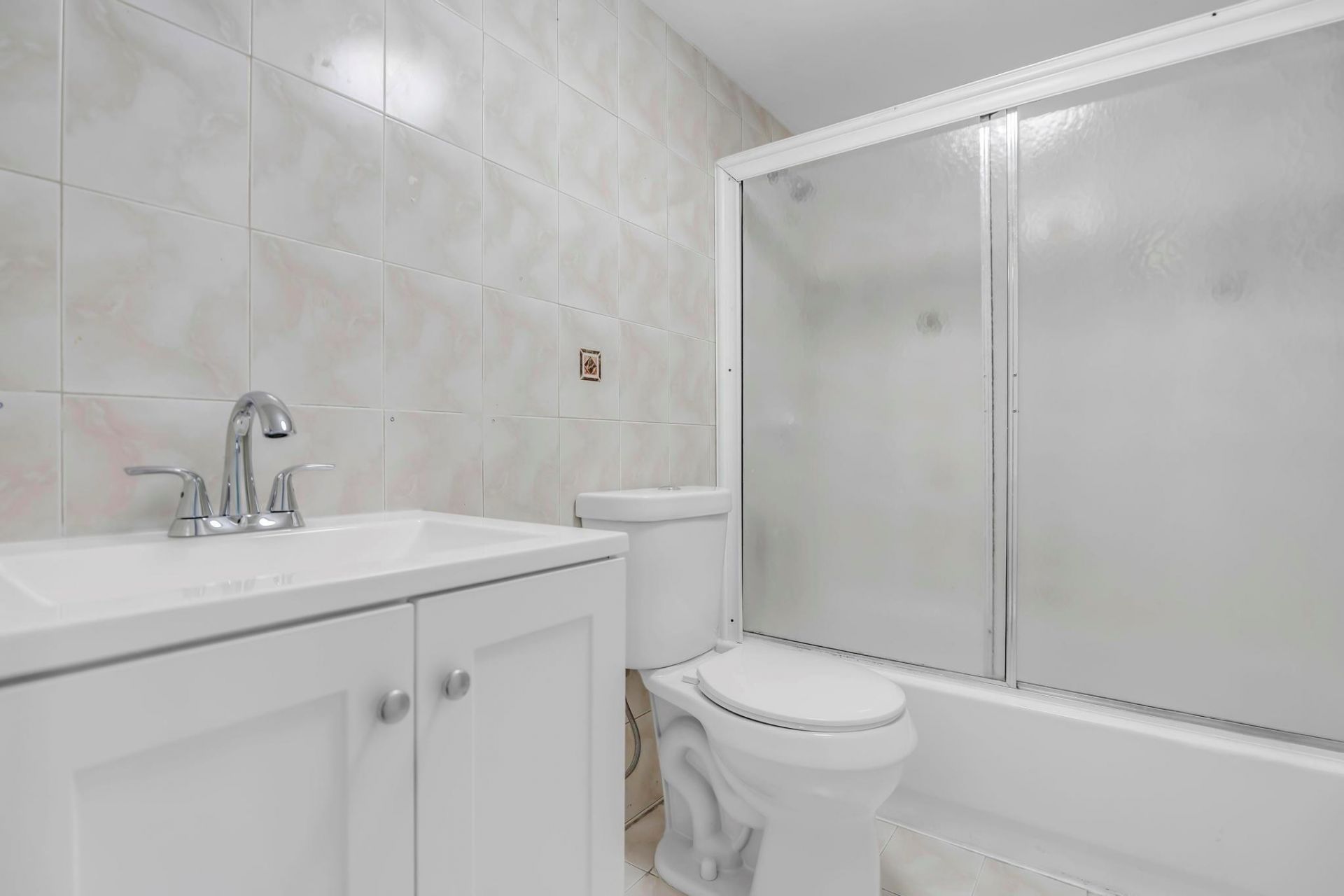 4801 NW 7th Street, Unit 503-16, Miami, FL 33126 Photo