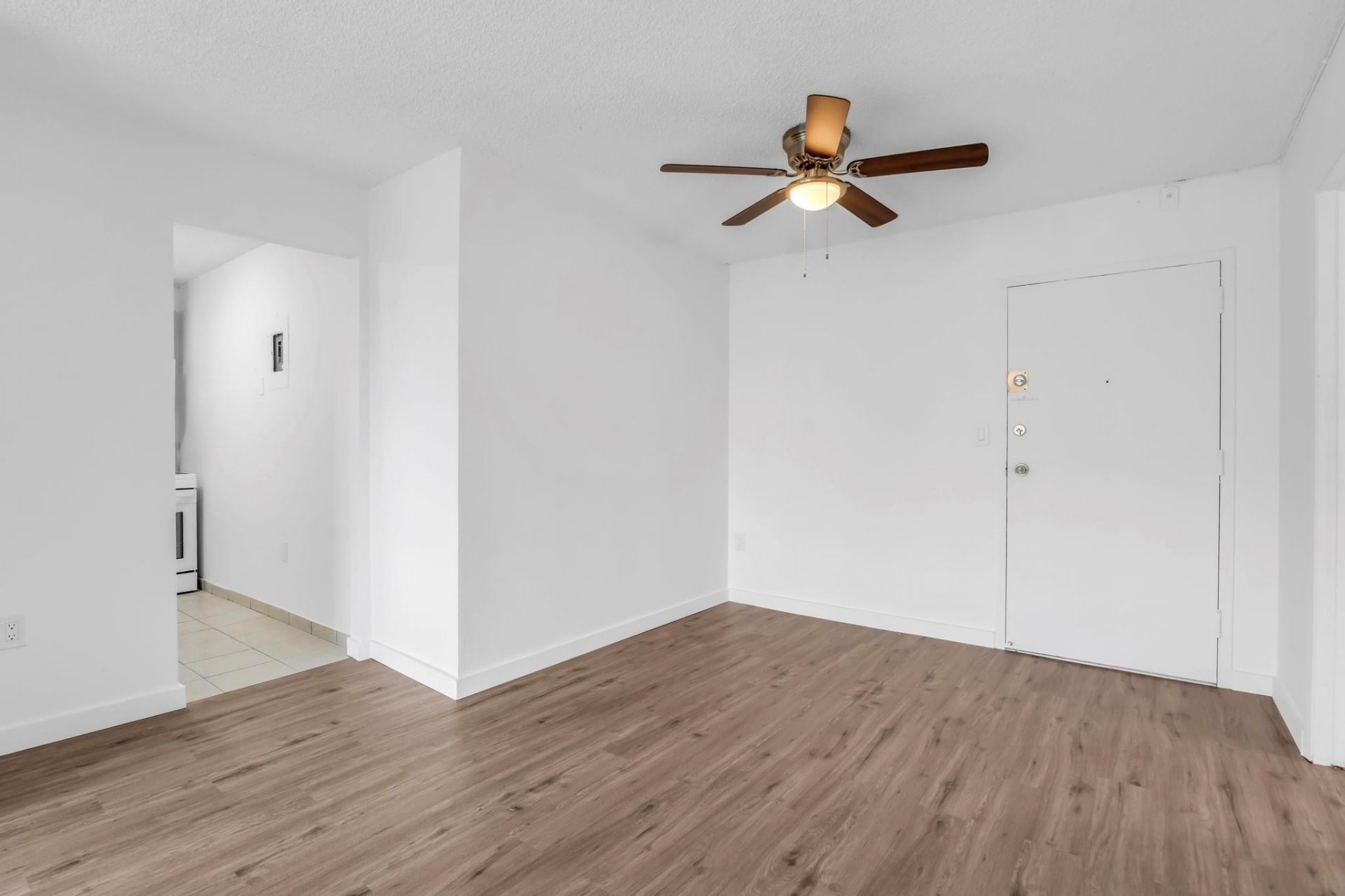 4801 NW 7th Street, Unit 503-16, Miami, FL 33126 Photo