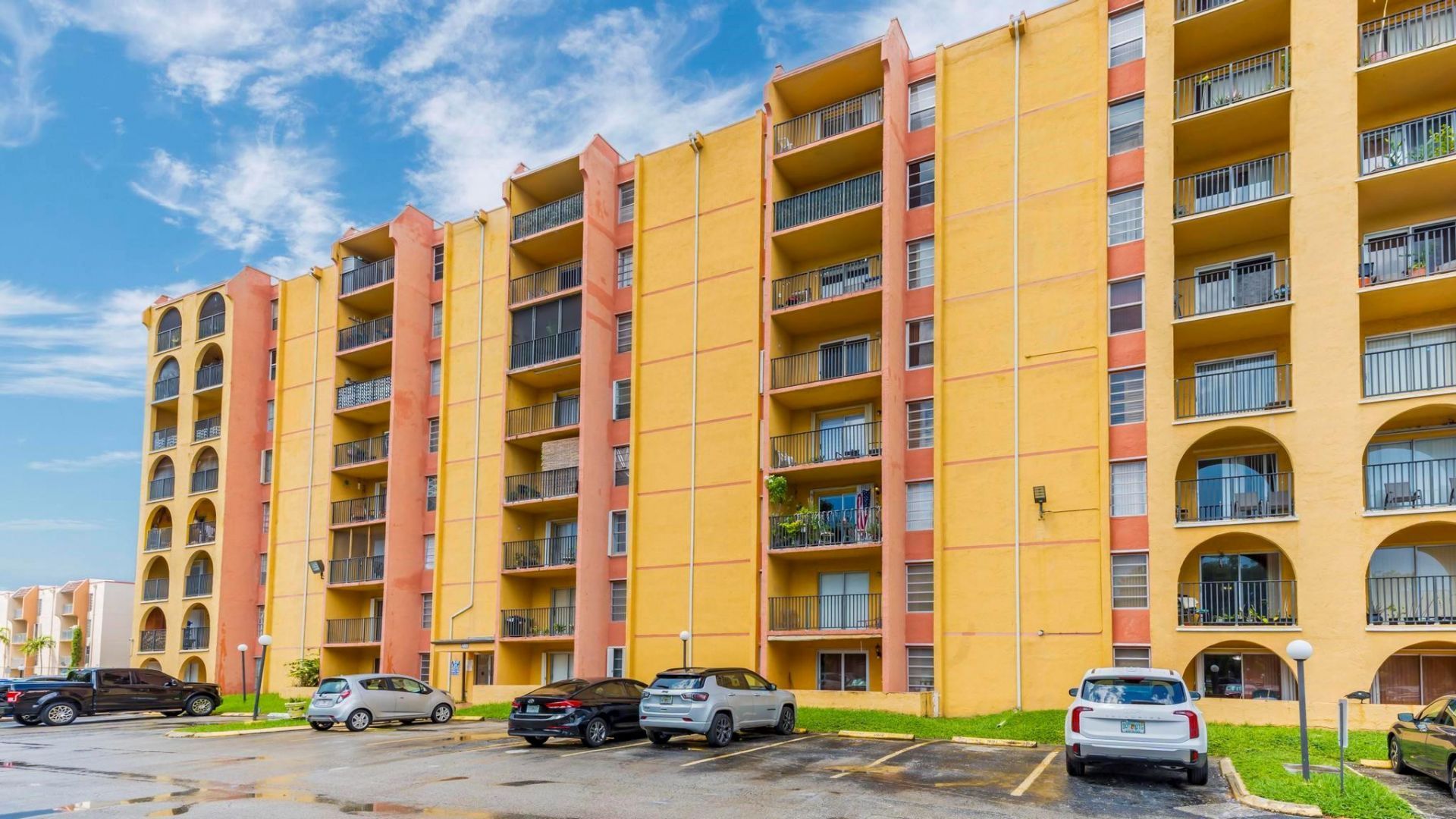 4801 NW 7th Street, Unit 503-16, Miami, FL 33126 Photo