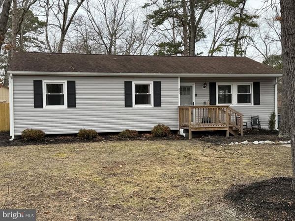 211 KINGS LANE, WILLIAMSTOWN, NJ 08094