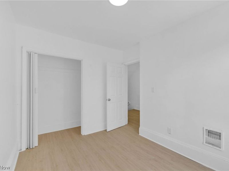 1139 E 74th Street, Cleveland, OH 44103 Photo 30