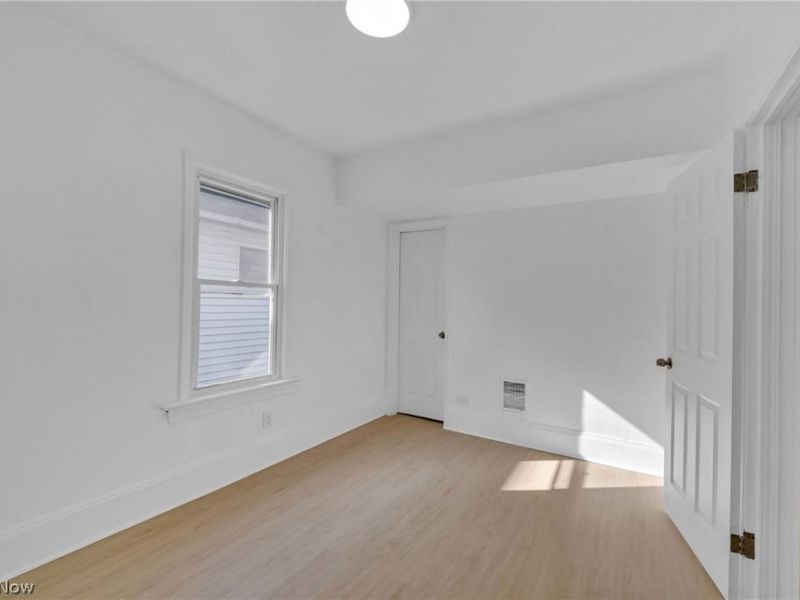 1139 E 74th Street, Cleveland, OH 44103 Photo 31