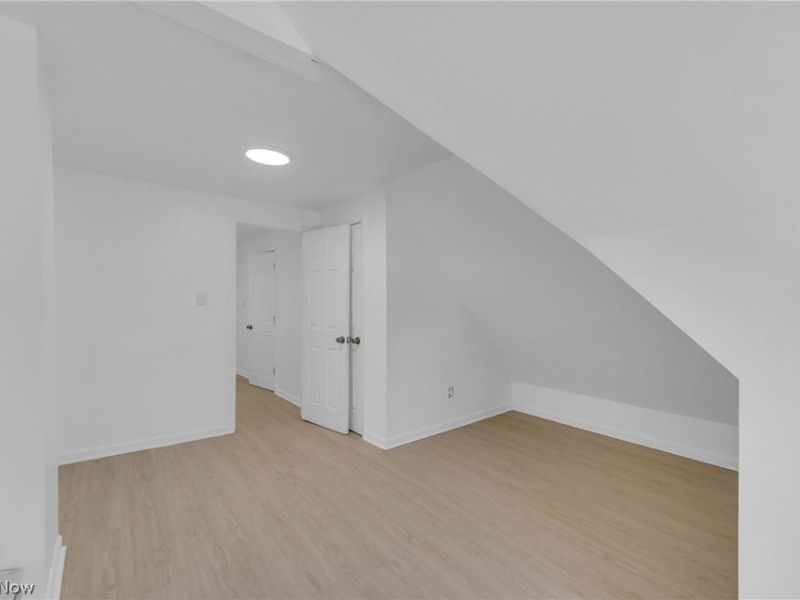 1139 E 74th Street, Cleveland, OH 44103 Photo 35