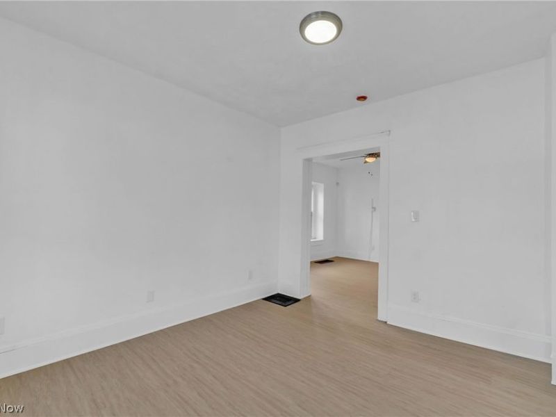 1139 E 74th Street, Cleveland, OH 44103 Photo 6