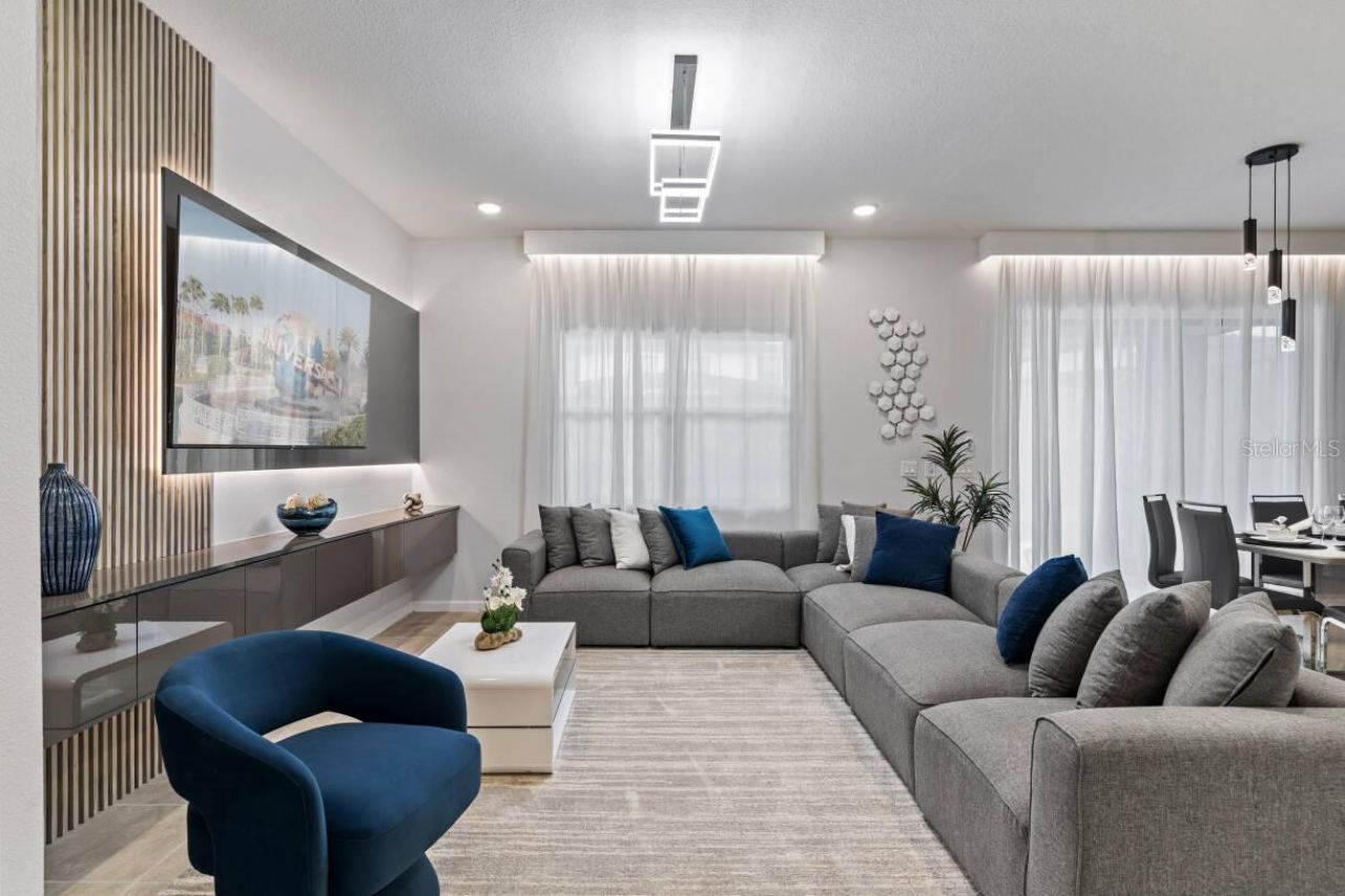 5948 High Seas Drive, Orlando, FL 32821 Photo