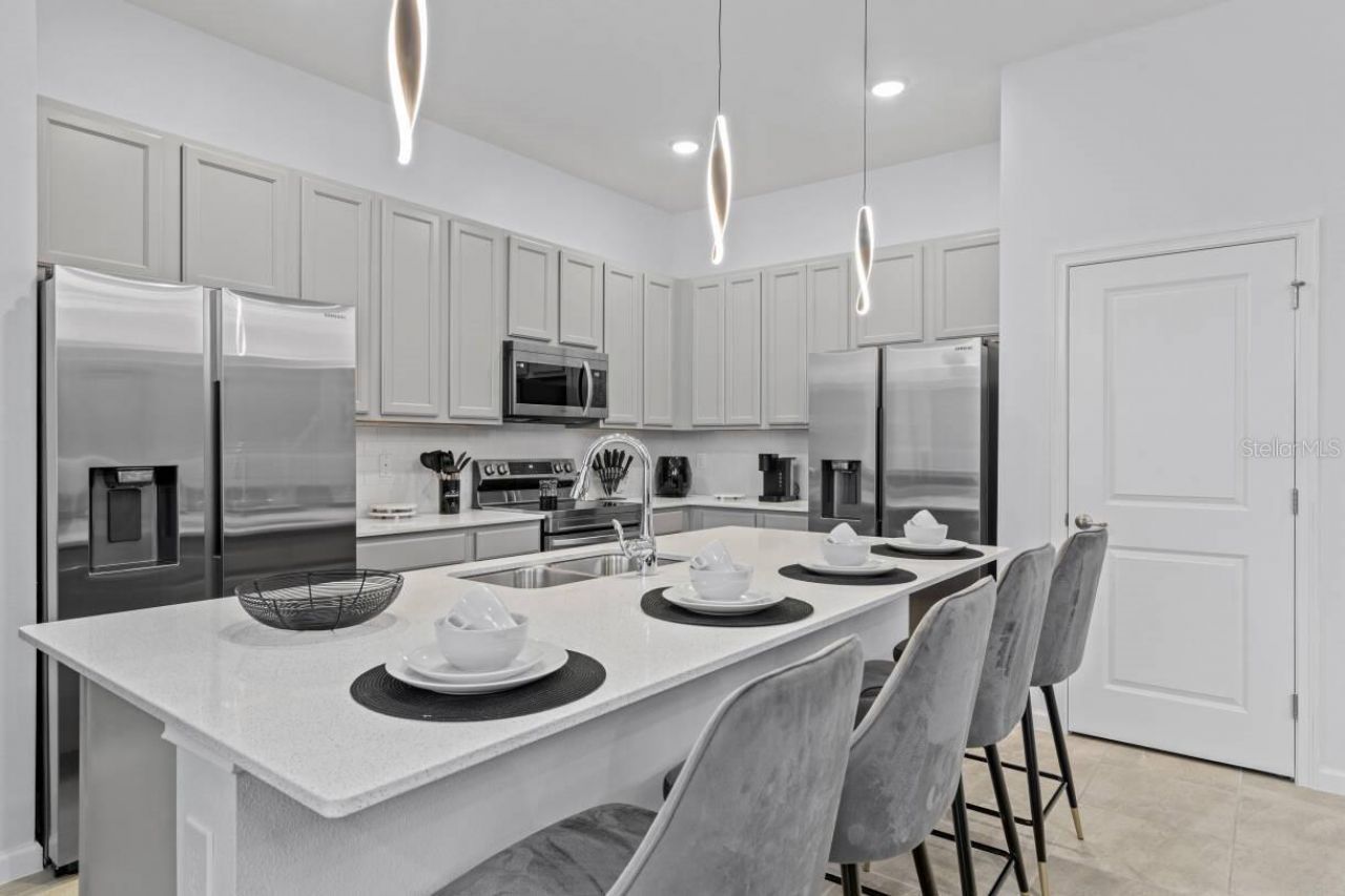 5948 High Seas Drive, Orlando, FL 32821 Photo