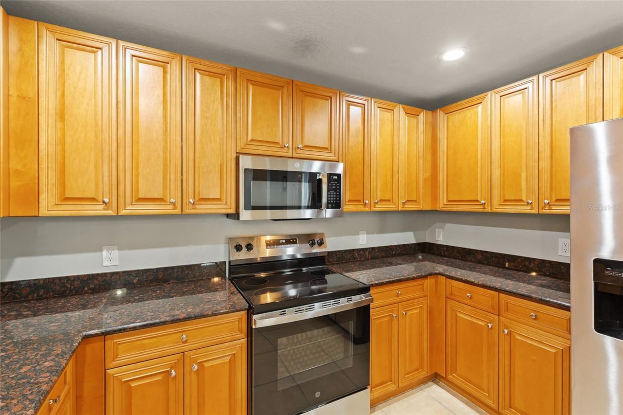 240 W End Drive, Unit 311, Punta Gorda, FL 33950 Photo