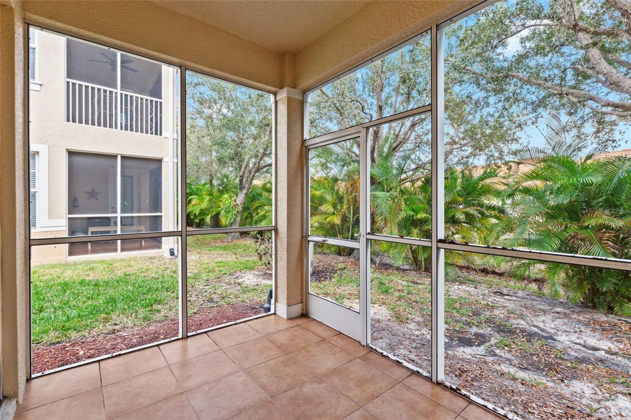 240 W End Drive, Unit 311, Punta Gorda, FL 33950 Photo