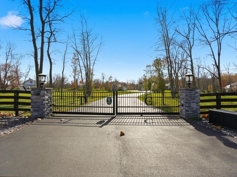 14338 Fancher Road, Westerville, OH 43082 Photo 5