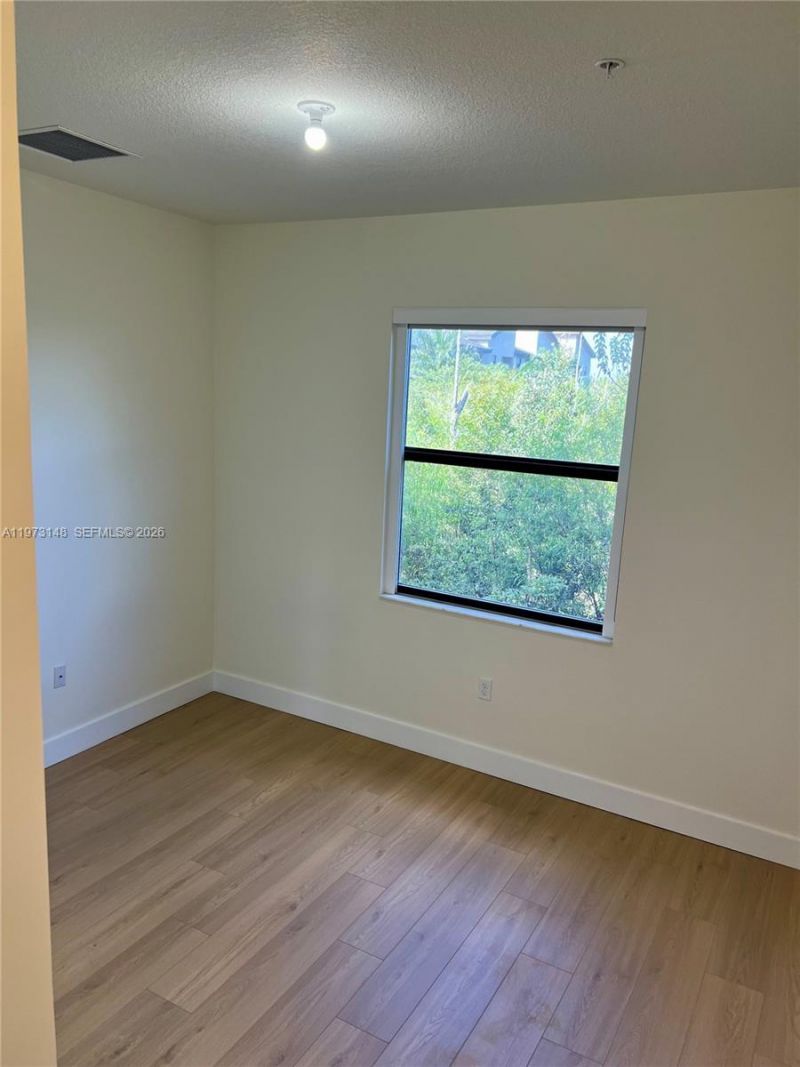 8031 NW 104th Ave , Unit 22, Doral, FL 33178 Photo