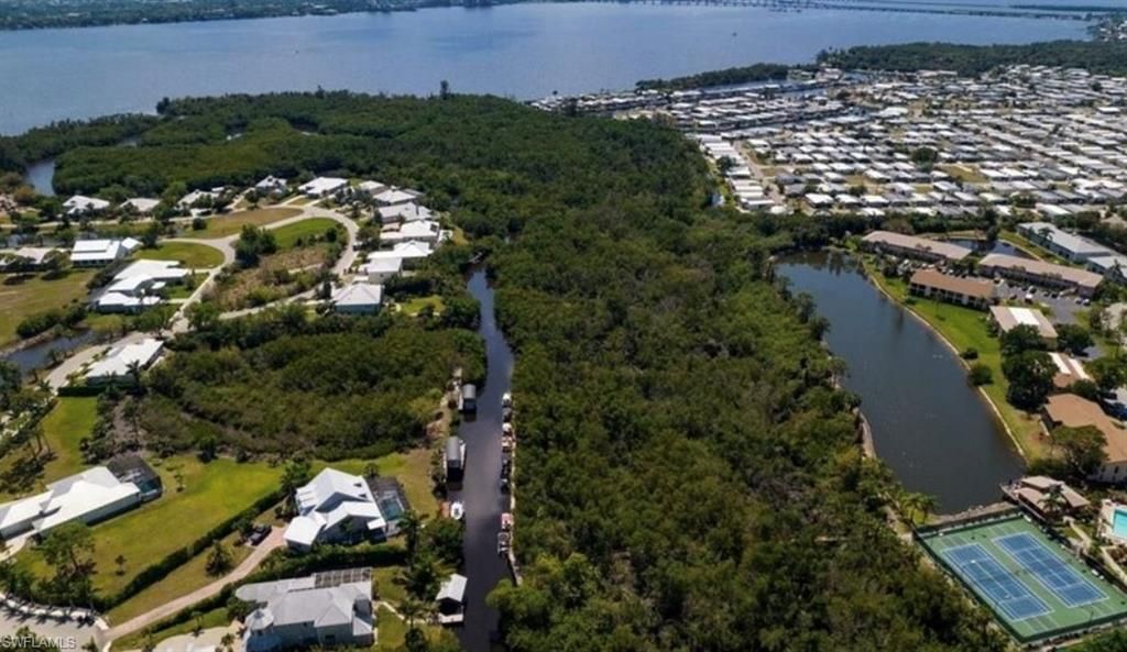 5755 Foxlake Dr, Unit H, North Fort Myers, FL 33917 Photo