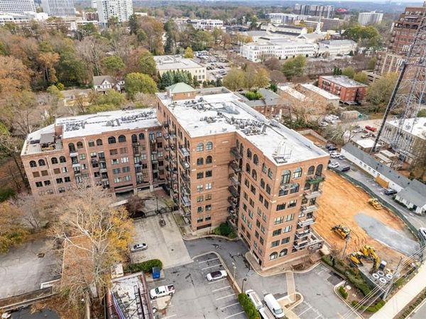 3235 Roswell Road , Unit 818, Atlanta, GA 30305