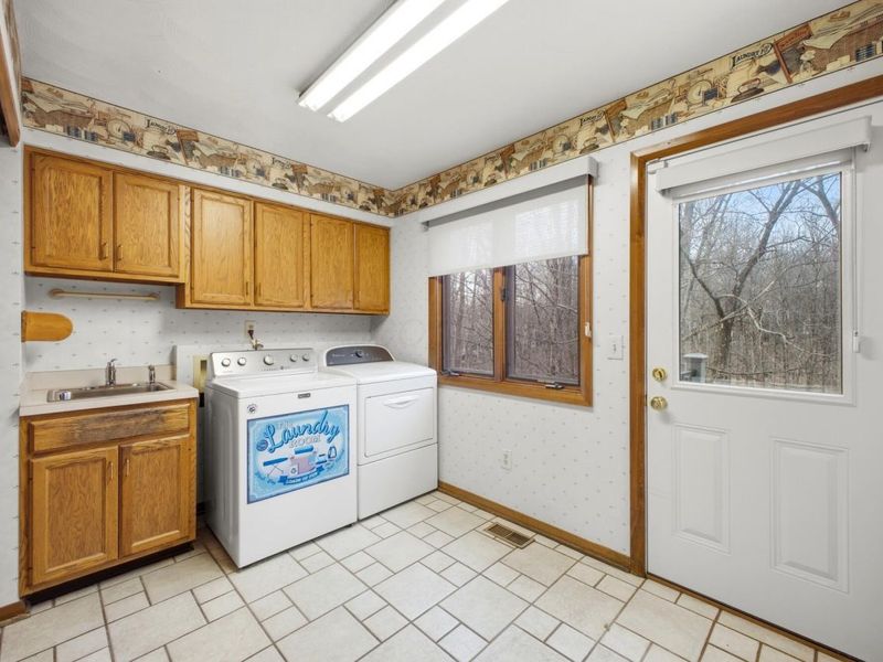 3780 Pine Ridge Drive, Lewis Center, OH 43035 Photo 13