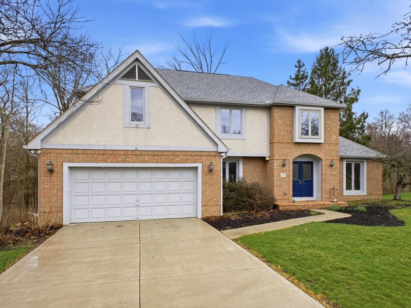 3780 Pine Ridge Drive, Lewis Center, OH 43035 Photo 3