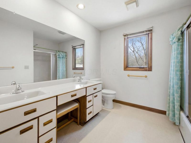 3780 Pine Ridge Drive, Lewis Center, OH 43035 Photo 31