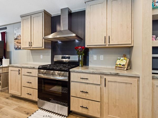 529 Phillips Corner Road, Pittsfield, ME 04967