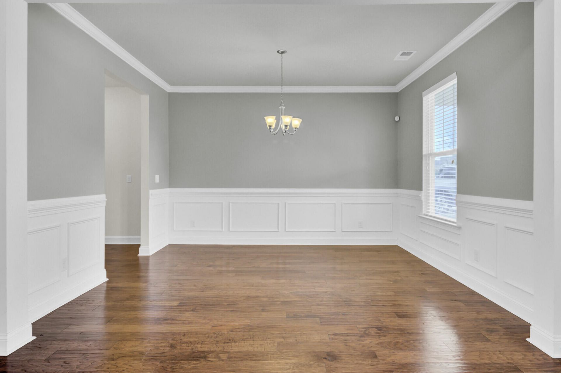 461 Spectrum Road Photo 11