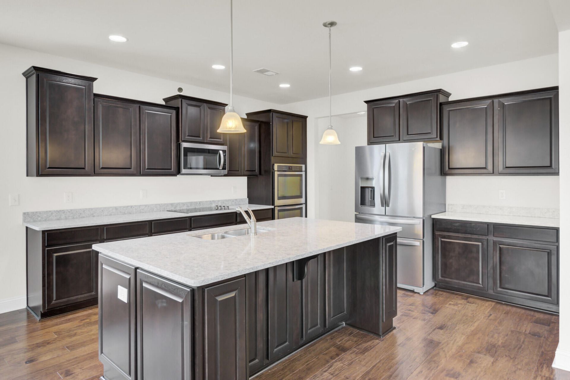 461 Spectrum Road Photo 17