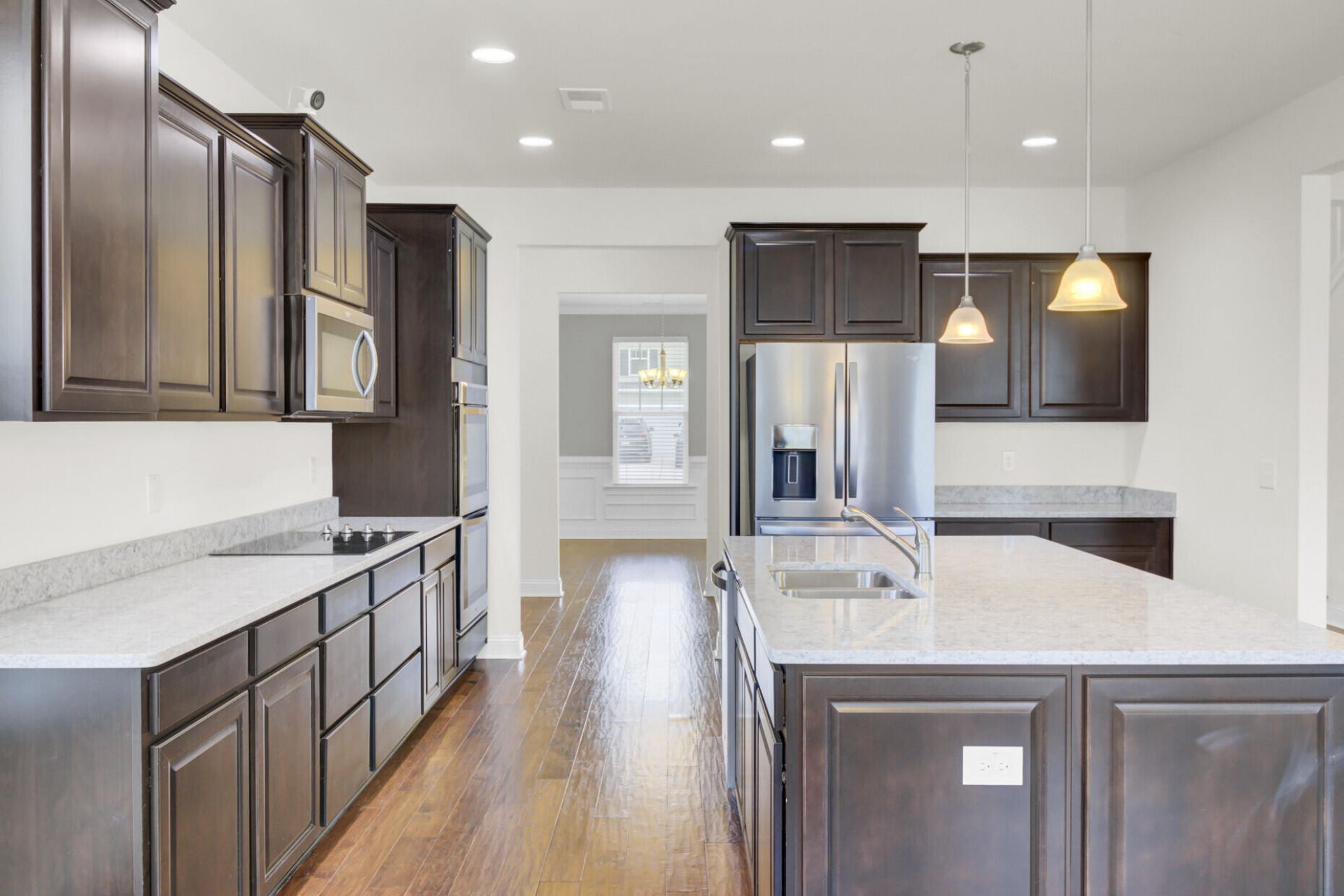 461 Spectrum Road Photo 18