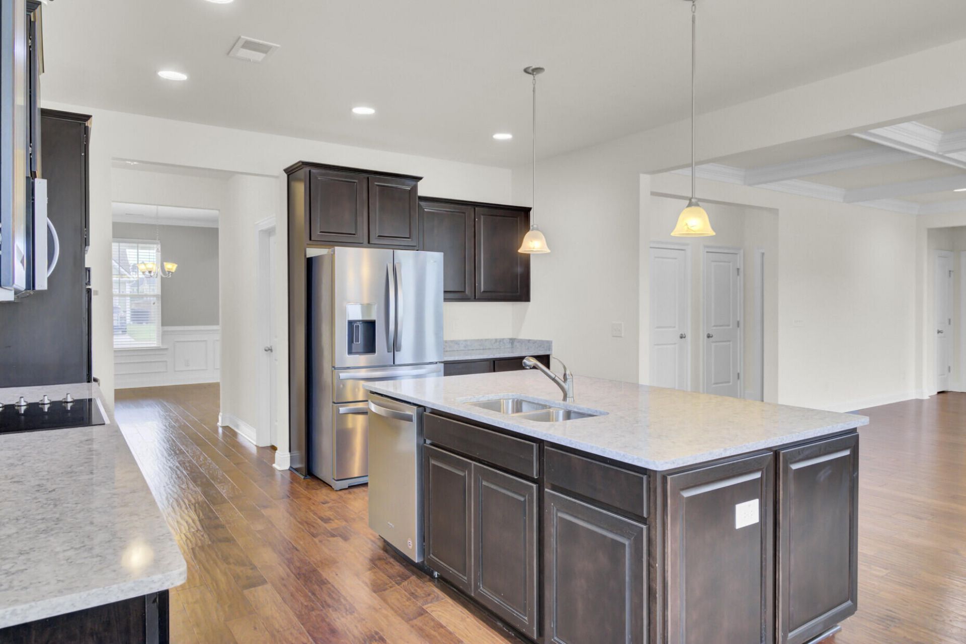 461 Spectrum Road Photo 19