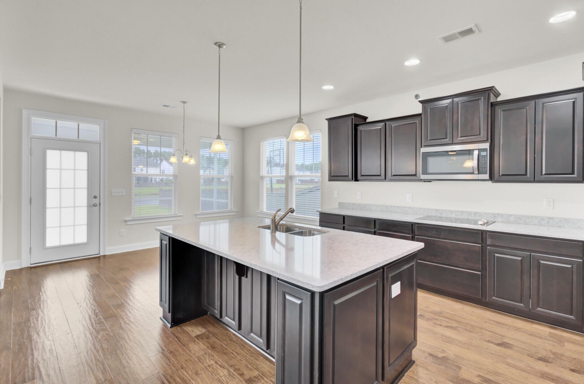 461 Spectrum Road Photo 21